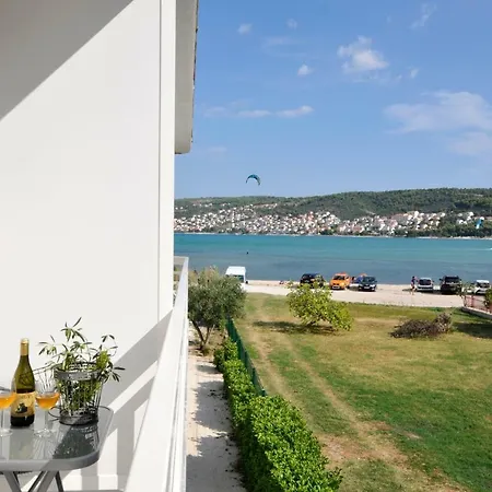 Olive * Trogir