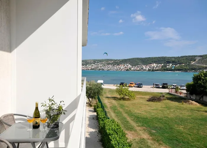 Olive * Trogir